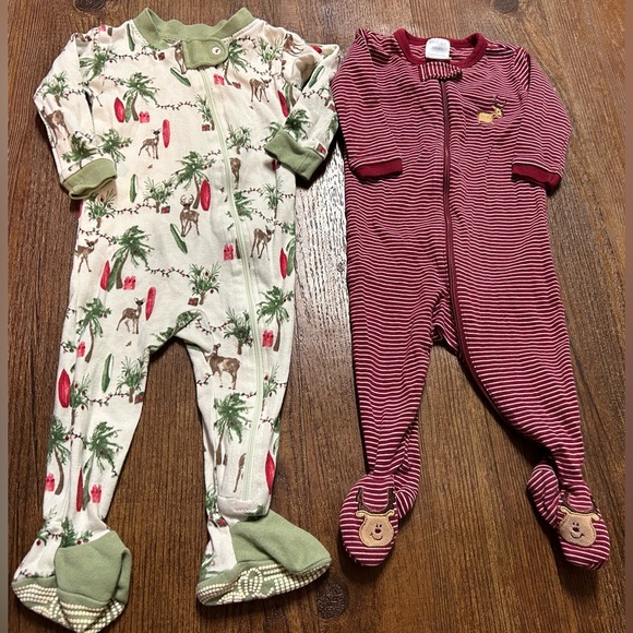 Christmas Pajama Sets - Picture 1 of 5